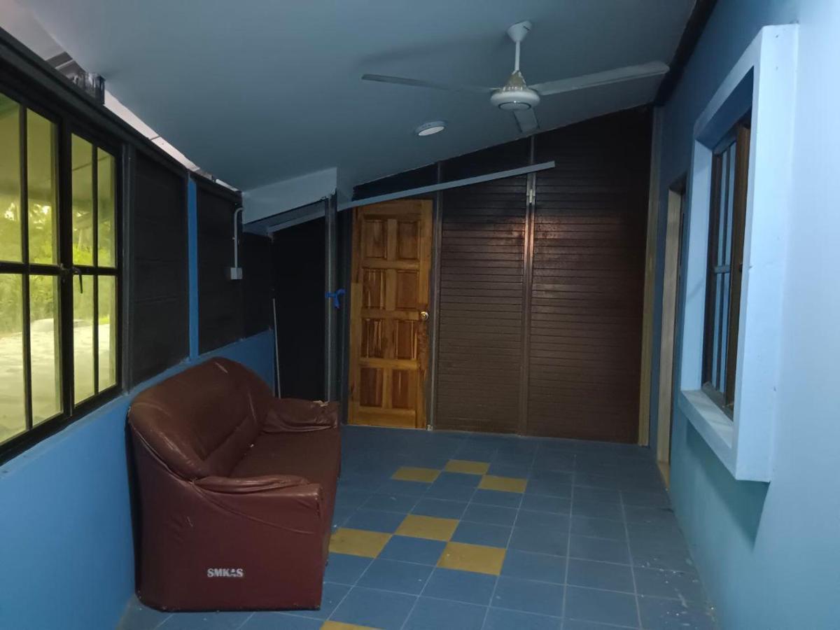 Homestay Koperasi Surau Alfalah Semporna Exteriér fotografie